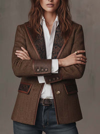 Blazer til kvinder med sildebensmønster og printdetaljer