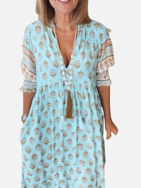 Marianne | Blomstret Boho Kjole med V-Hals